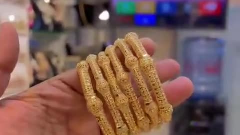 Elevate your style with stunning women’s jewellery