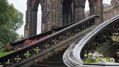 Scott Monument in rain, Edinburgh.
