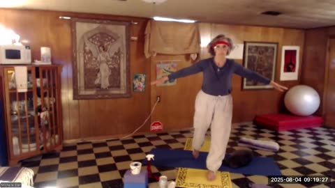 2025 Monday Morning Yoga - Sagittarius Moon - Freedom to Express