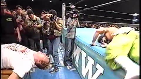 Sabu Vs The Sandman FMW Super Extreme Wrestling War 1997