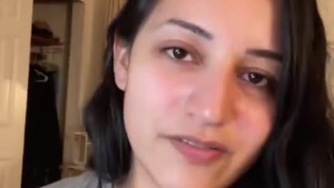 American pays $900 monthly payments on her students loans