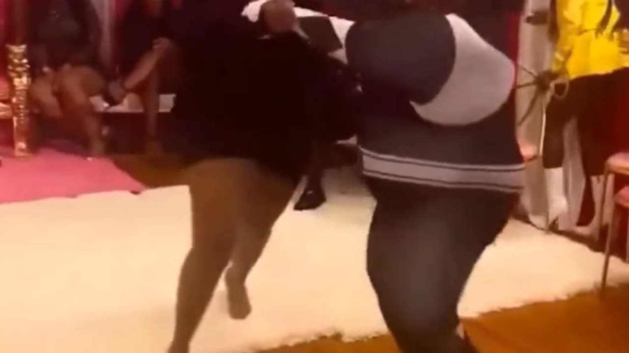 Street Fight (crazy) knockout Compilation Follow me