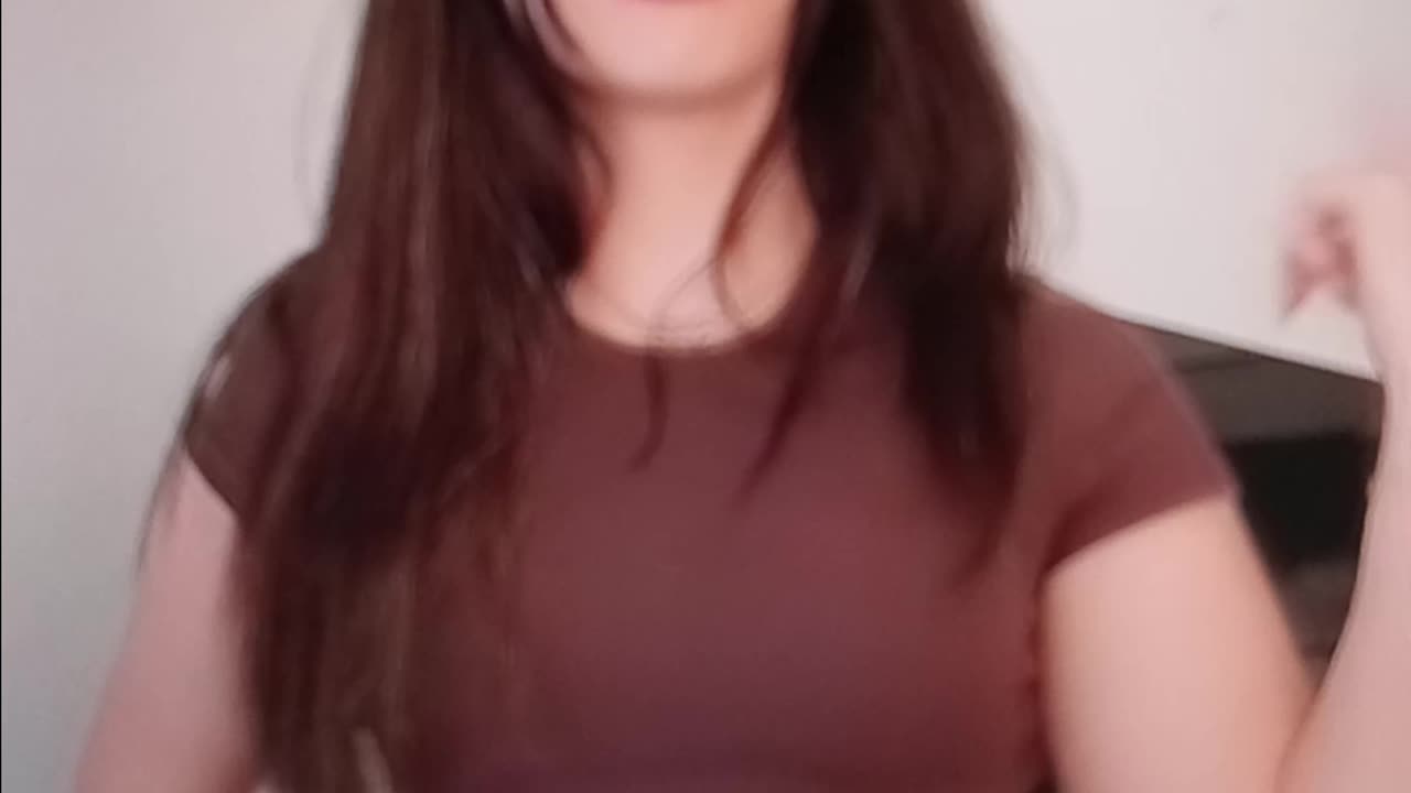 Tick tock hips wiggle