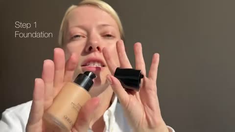 BLEACHING MY HAIR - HOW TO GET WHITE PLATINUM BLONDE P13
