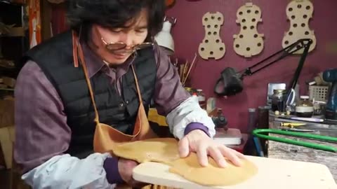 How violins are made by handwork in Korea