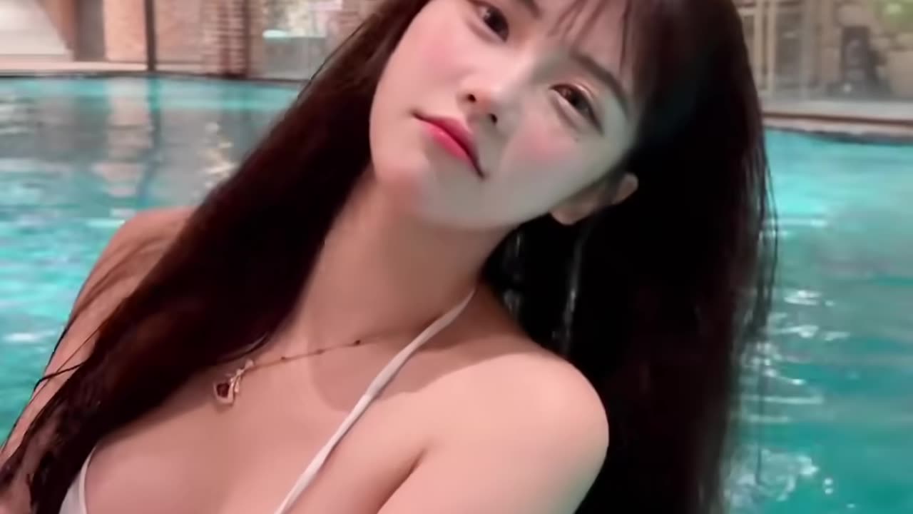 Sweet Bikini Model | Long Legs & Swimsuit Showcase