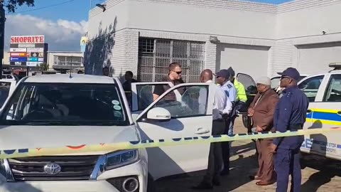 Portfolio Committee on Police, Ian Cameron a smash and grab in Philippi. Video Ayanda Ndamane