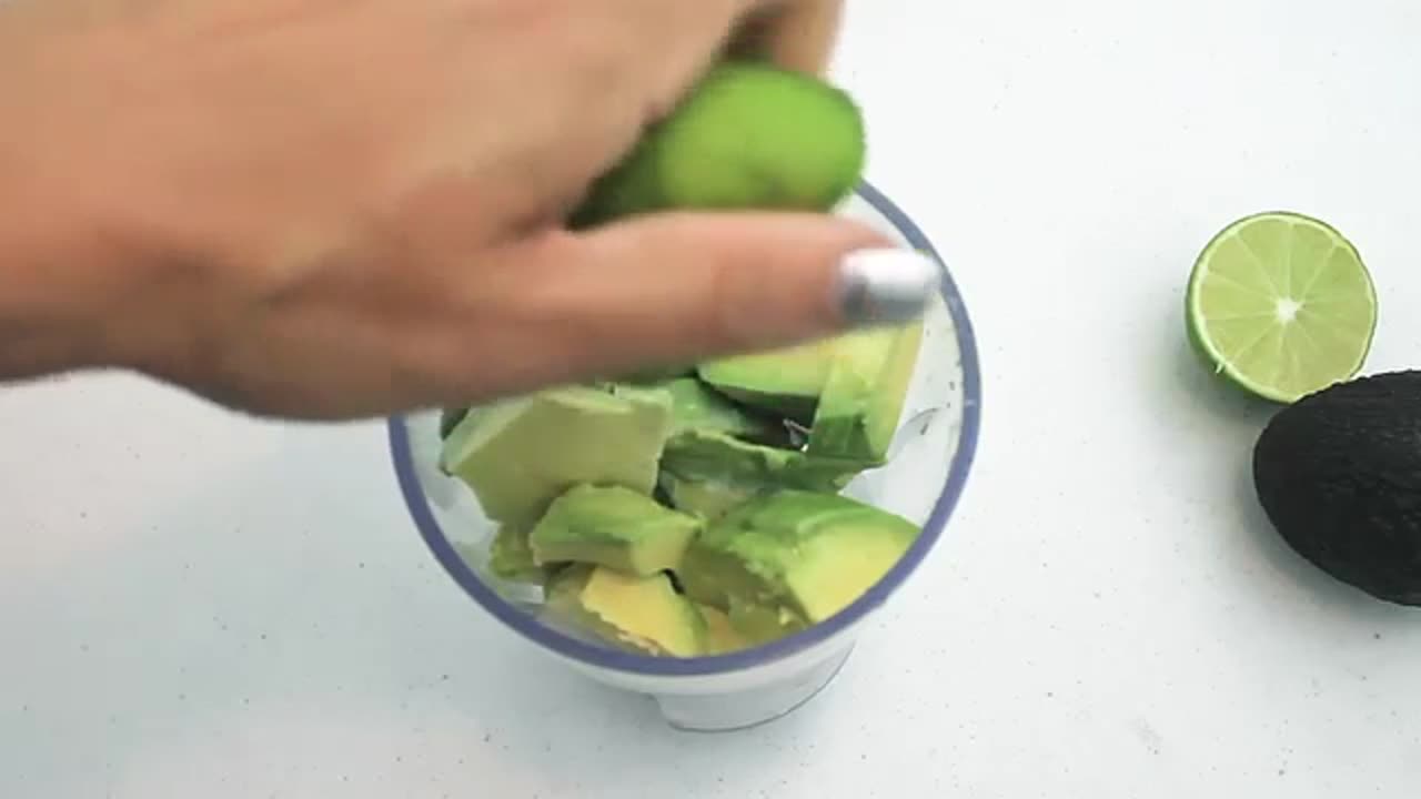 How to Make an Avocado Smoothie- ketogenic ｜ Keto diet ｜ The BEST KETO