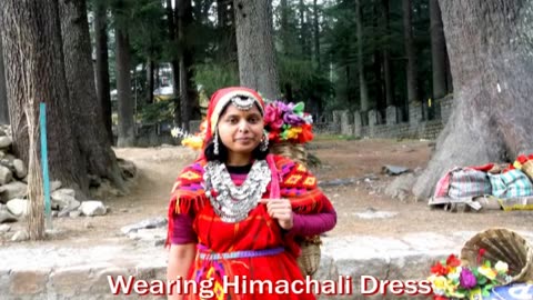 Trying Traditional Himachali Dress in Manali | A Cultural Experience