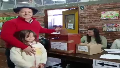 Federico Silva - Declaraciones luego de votar del candidato a intendente de Tacuarembó, P. Colorado