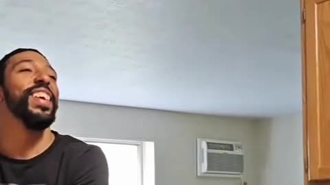 Boiling water prank 🤣🤣 best prank ever