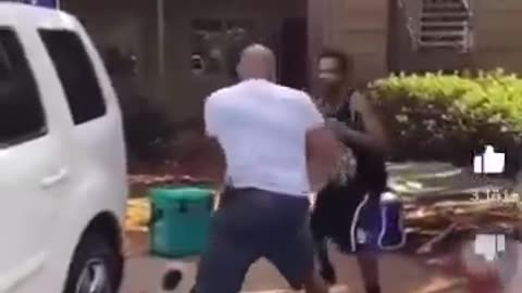 These Guys Got Caught Doing the Wrong Thing – What Were They Thinking?! 😳🚫
