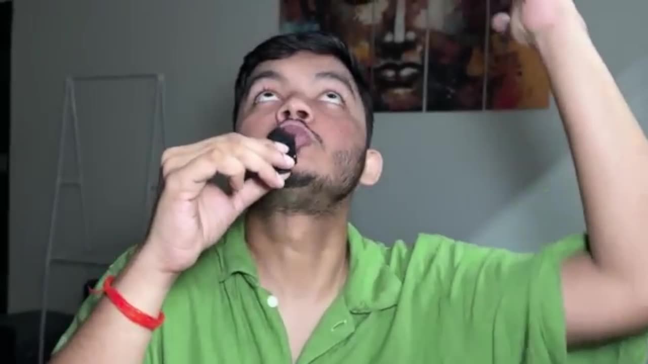 new movie review live stream.