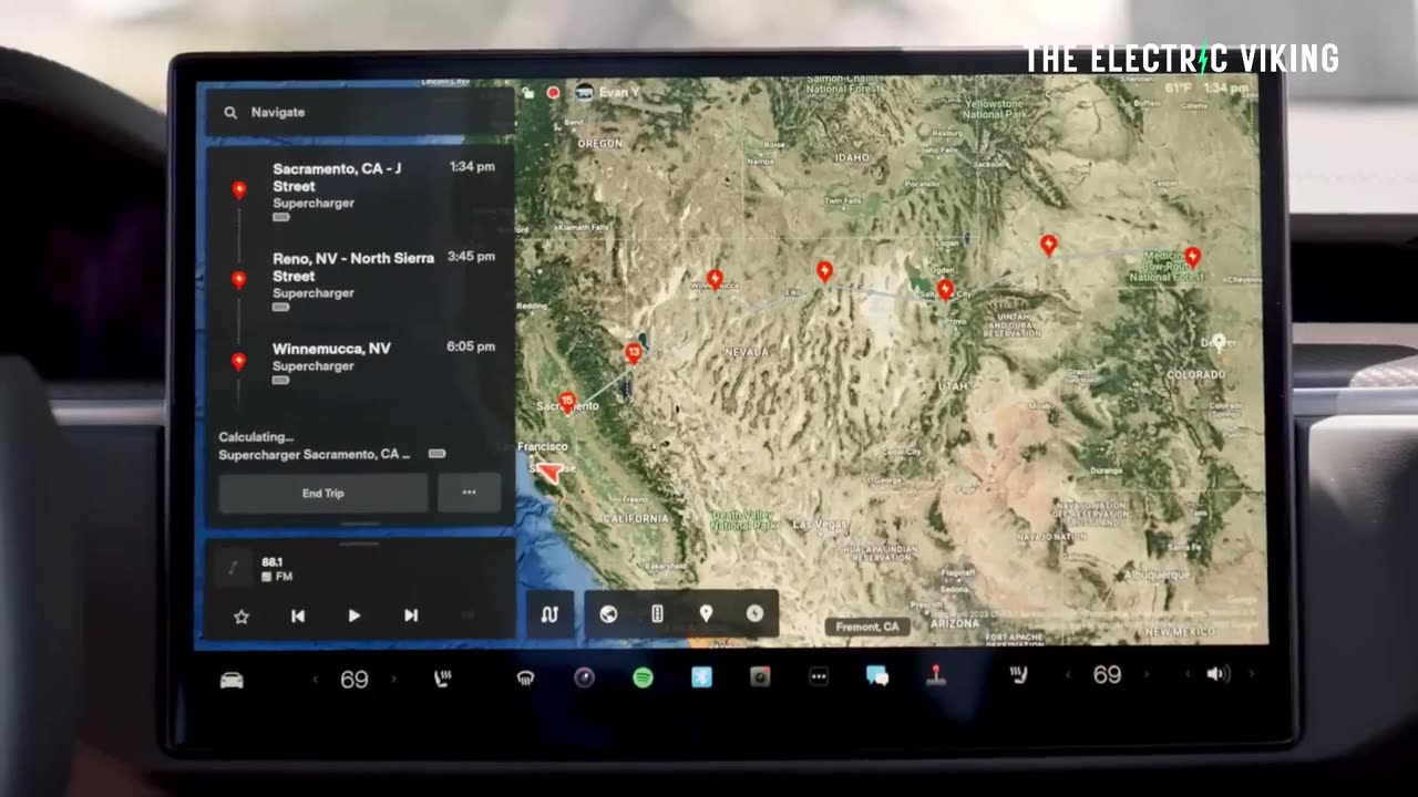 Tesla Builds First 500kW Supercharger in California - Global Rollout Coming!