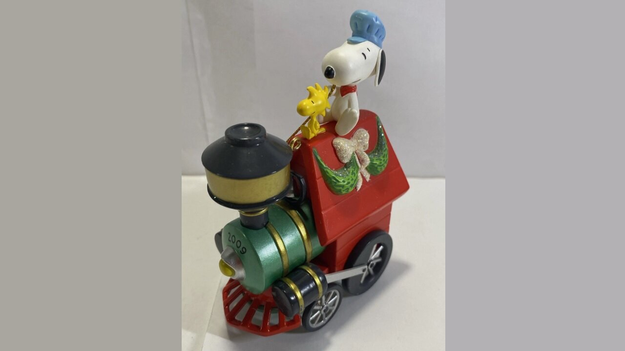 🐶🐶 2009 Hallmark Keepsake Ornament Snoopy & Woodstock "All Aboard ..." Peanuts -UGC