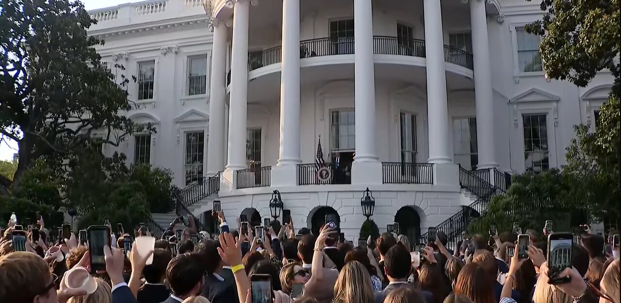 LIVE: Trump attends White House Summer Soirée
