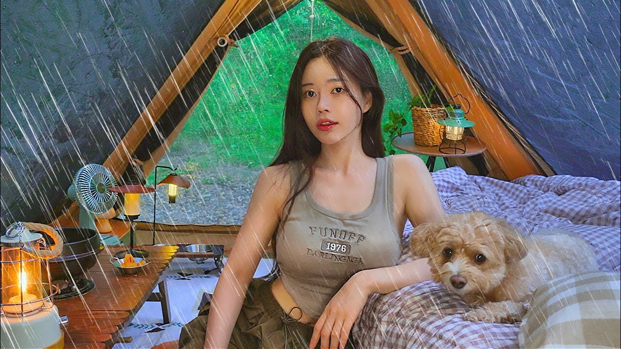 ☔️ In a small and cozy tent in the forest where the greatest water bomb of all time is pouring down