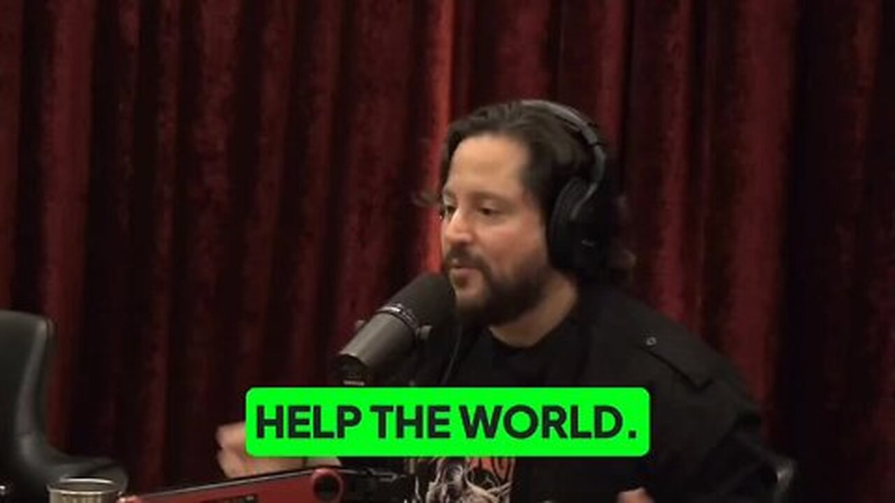 NEW:Guest blows Joe Rogan’s