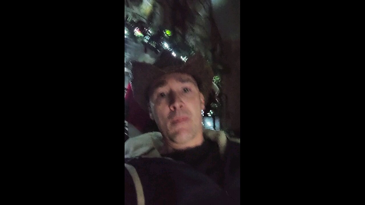 Alex Jonesvoices his concerns for Candace