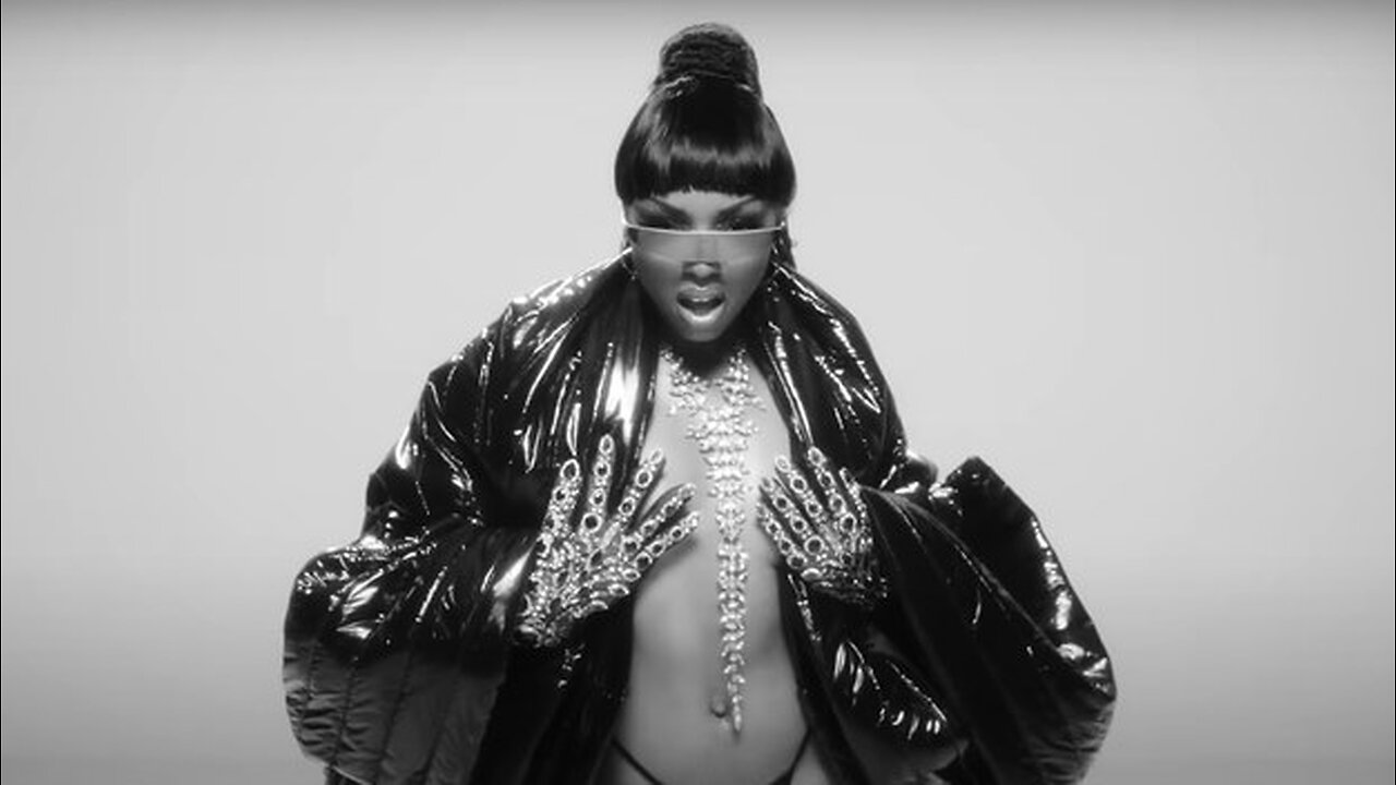 A9E PT1 Dream'z Of Fuck'n A R&B Bitch " VVitch " - A9E Asaru 9 Ether " Chloe & SZA