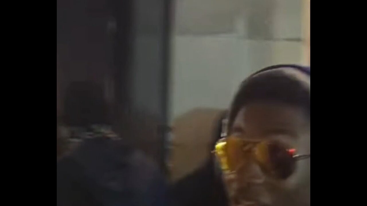 IP2 Stories - Billy John Records Looters During The 2025 LA Protests! Chenzo Films Cops