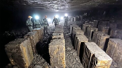 They Just Released New Images Of A Massive Structure Beneath Stonehenge