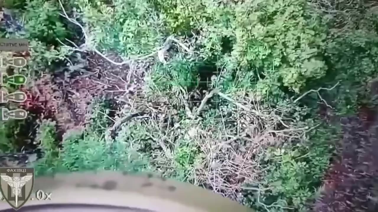 🦅🇺🇦💣 Ukrainian Vampire drone carried out a targeted ammunition drop on a Russian