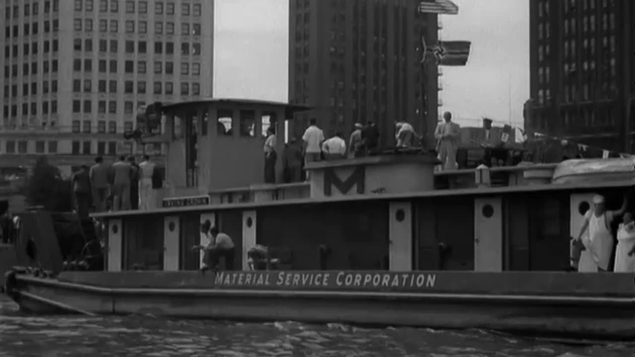 ARRIVAL OF U-505, CAPTURED GERMAN ... - ARRIVAL OF U-505, CAPTURED GERMAN SUB Chicago - 428-npc-5637