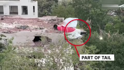 Chilling footage of deadly Air India plane crash site e-