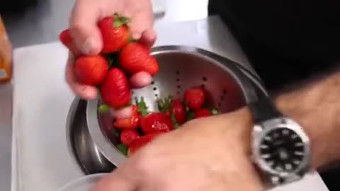 Food cleaning