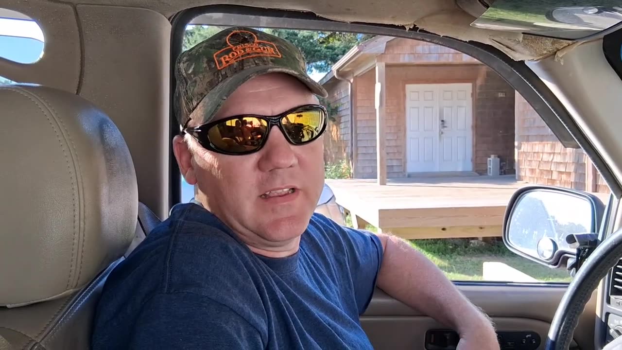 Beach driving on Cape Hatteras National Seashore. (Ramp 43 to Ramp 49)