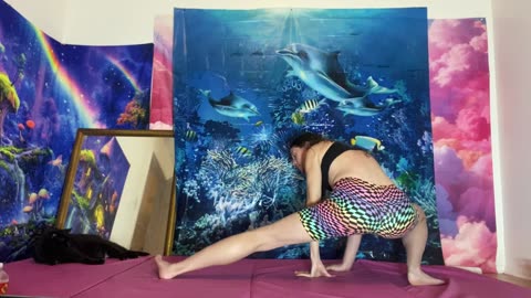 home for christmas 💕 Every day yoga #everydamnday @AlanRoberts