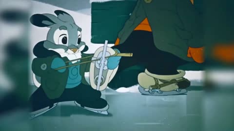 The little bear really wanted to go ice skating! Grandfather and grandson. 🎬✨❤️ ⏰