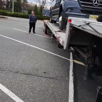 AIR IT UP #ourtruckinglife #reallifetruckers #truckdrivers #atruckerslife #truckdriver