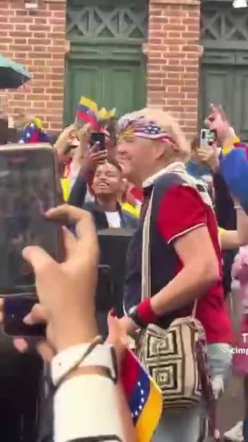 Venezuela is pro Trump..YMCA streetmob😁This will make the left melt down
