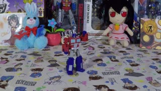 Transformers Legacy Universe Optimus Prime unboxing and conversion