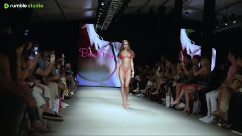 Beach Bunny Bikini Fashion Show | Miami Swim Week