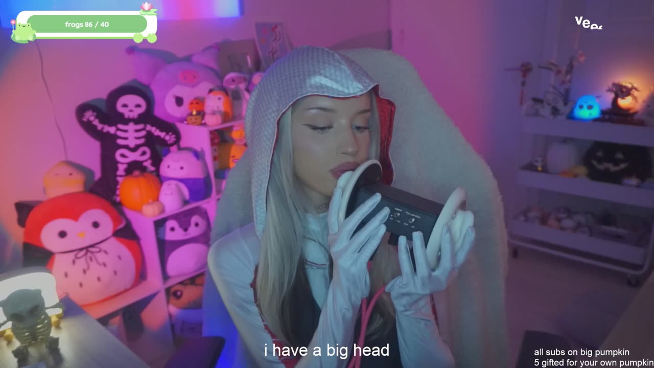 Veronika ASMR Clips That Give Me Tingles 2