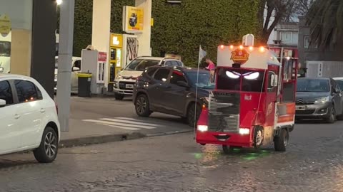 Lightning McQueen Food Cart