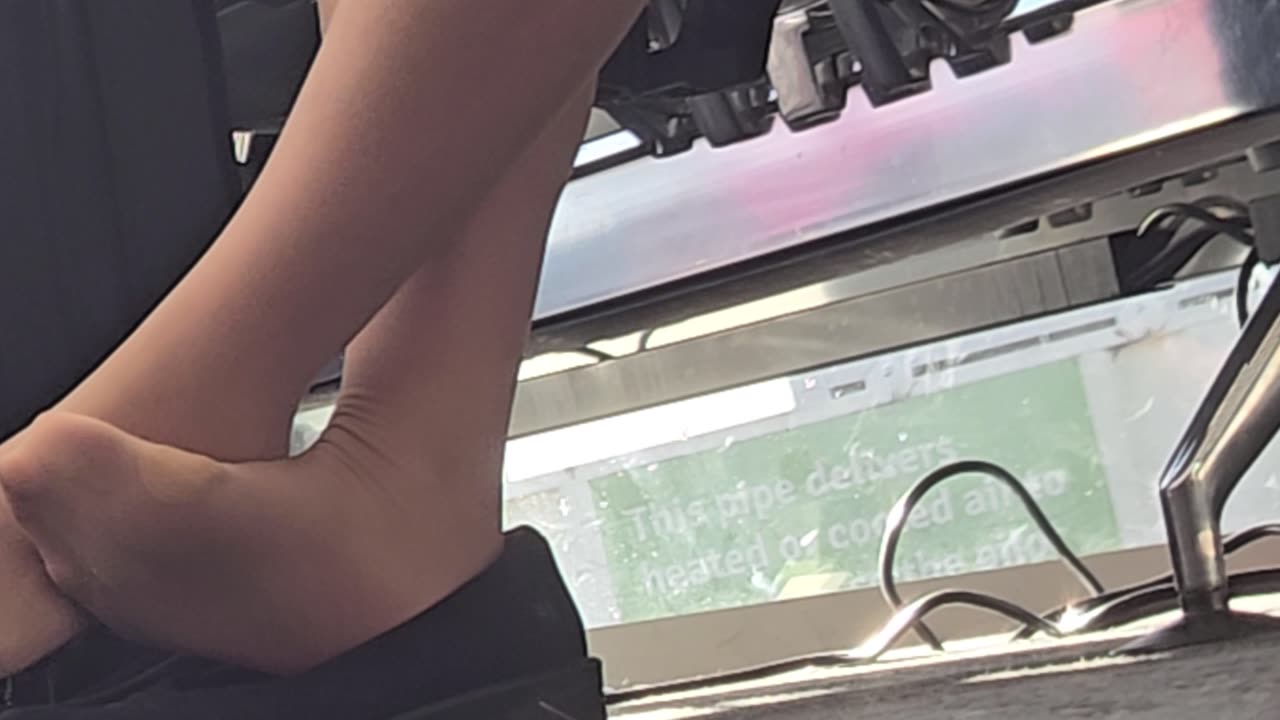 Operation Airhose- delta shoes off