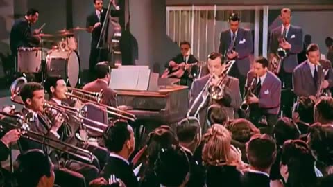 Glenn Miller - In The Mood | Colorized (1941)