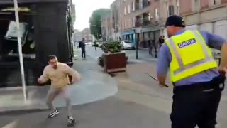 🇮🇪❕ Footage has surfaced showing the exact moment a second-generation immigrant