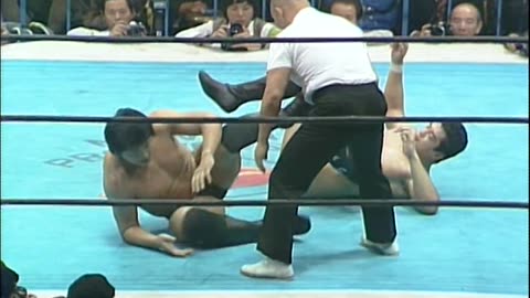 Akira Maeda vs Nobuhiko Takada - Jan 03 1986