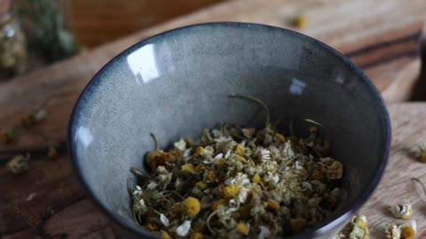 Healing with Comfrey: Nature's Miracle Plant