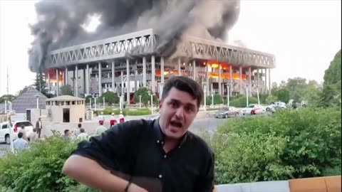 Trump says Iran “not winning war” as Israel hits state TV complex and multiple targets | BBC News