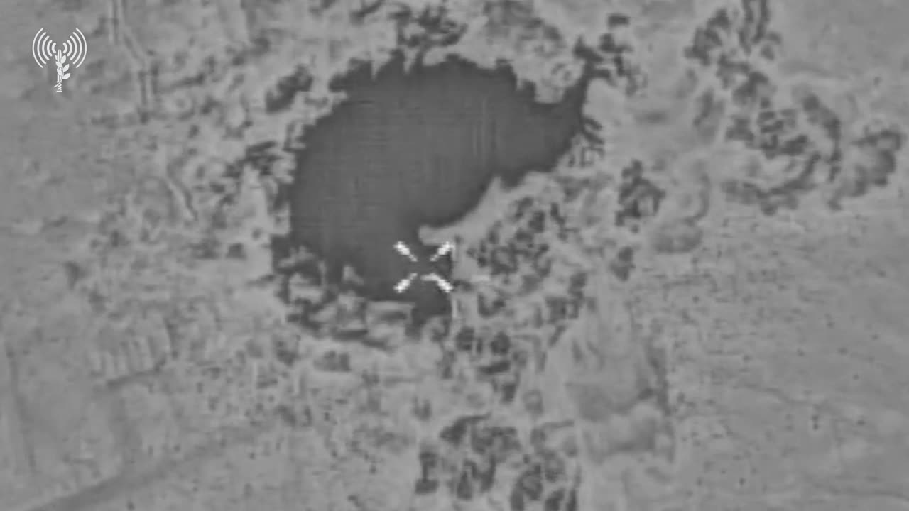 The IDF confirms carrying out airstrikes on the Palmyra military airport and the