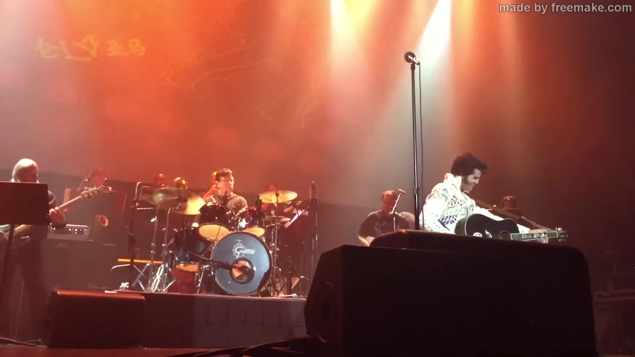 Brandon Bennett performs C.C. Rider