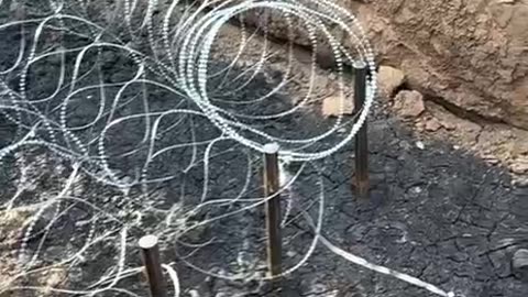 👀 Ukrainian defensive fortifications, eastern front.
