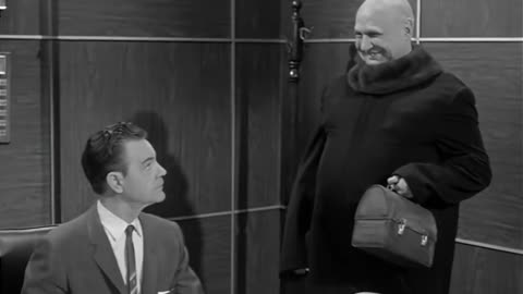 The Addams Family S1 E24 - Crisis in the Addams Family