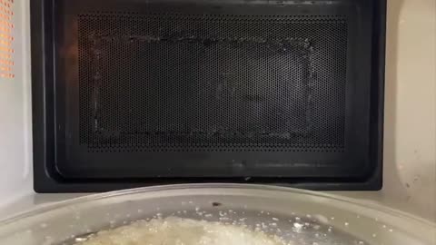 Microwave vs fly sugar